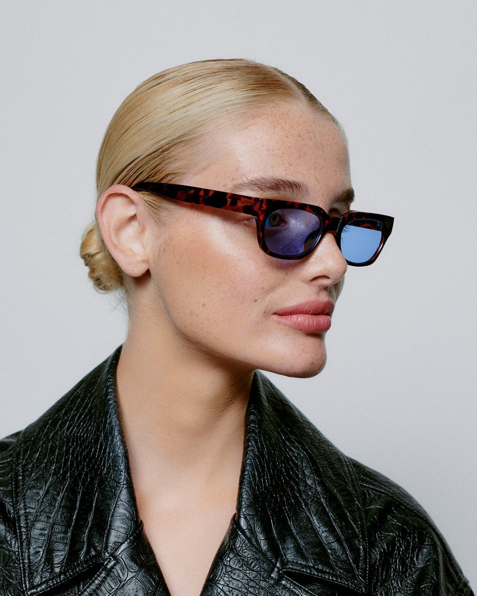 A.KJAERBEDE Bror Demi Tortoise, Gafas de Sol