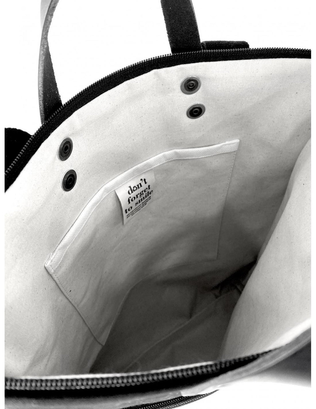 Mochila Daniel Chong Book Holder Cuadrada impermeable DZ