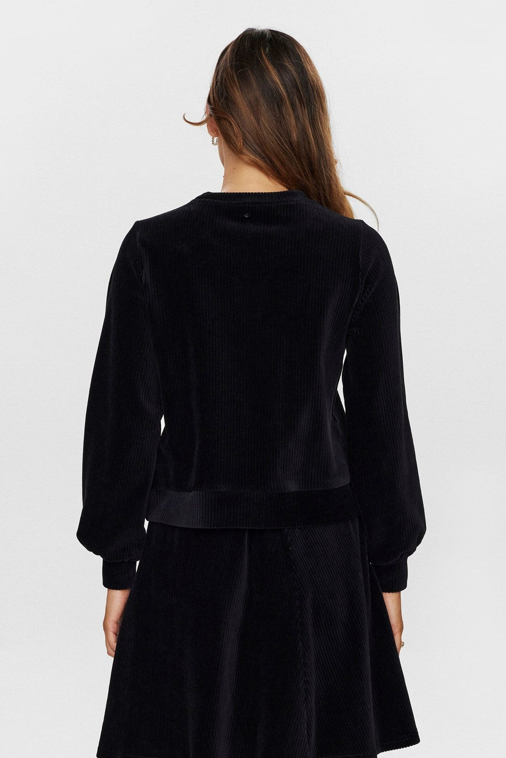 Sudadera Nümph Nuselma Sweat Caviar