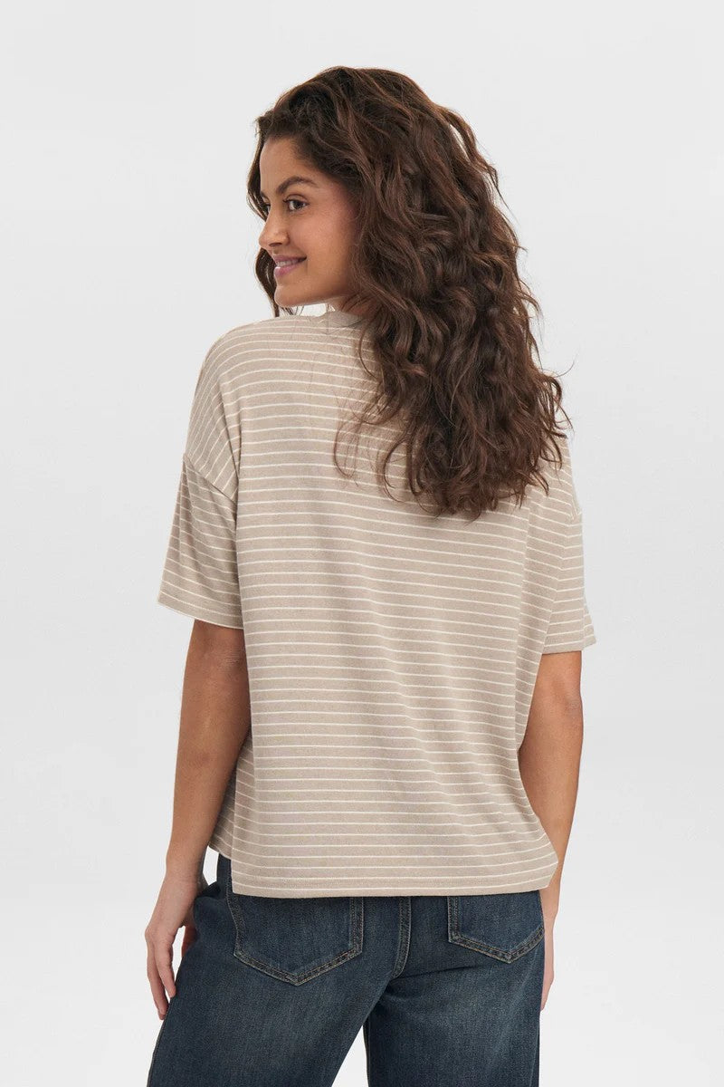 Camiseta Nümph Nubriery T-Shirt Grey Morn