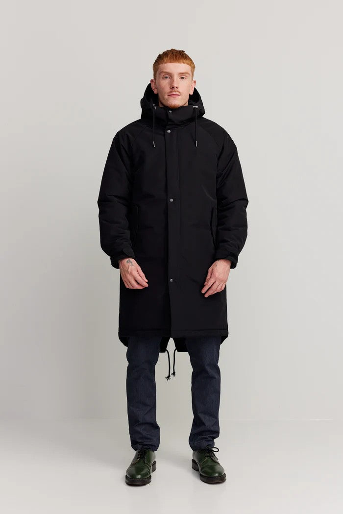 Abrigo Makia Observer Jacket Negro