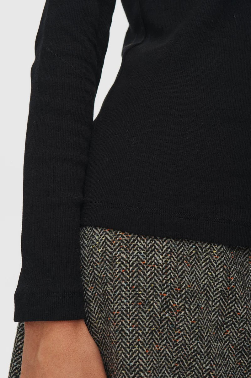 Camiseta Nümph Nuriley Tee Black