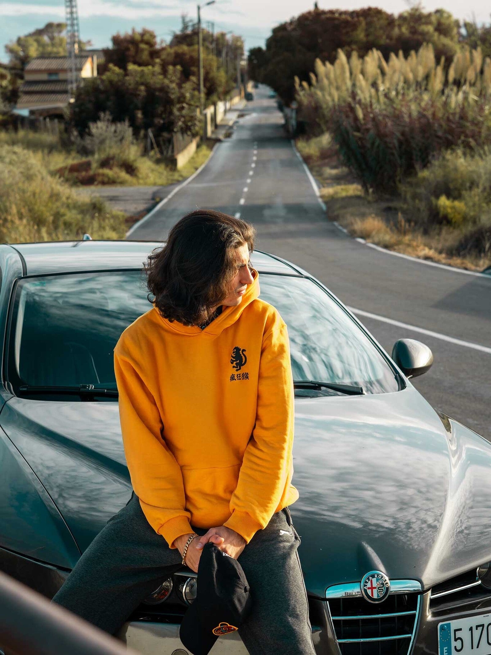 Sudadera Loco Monky New Year Mostaza